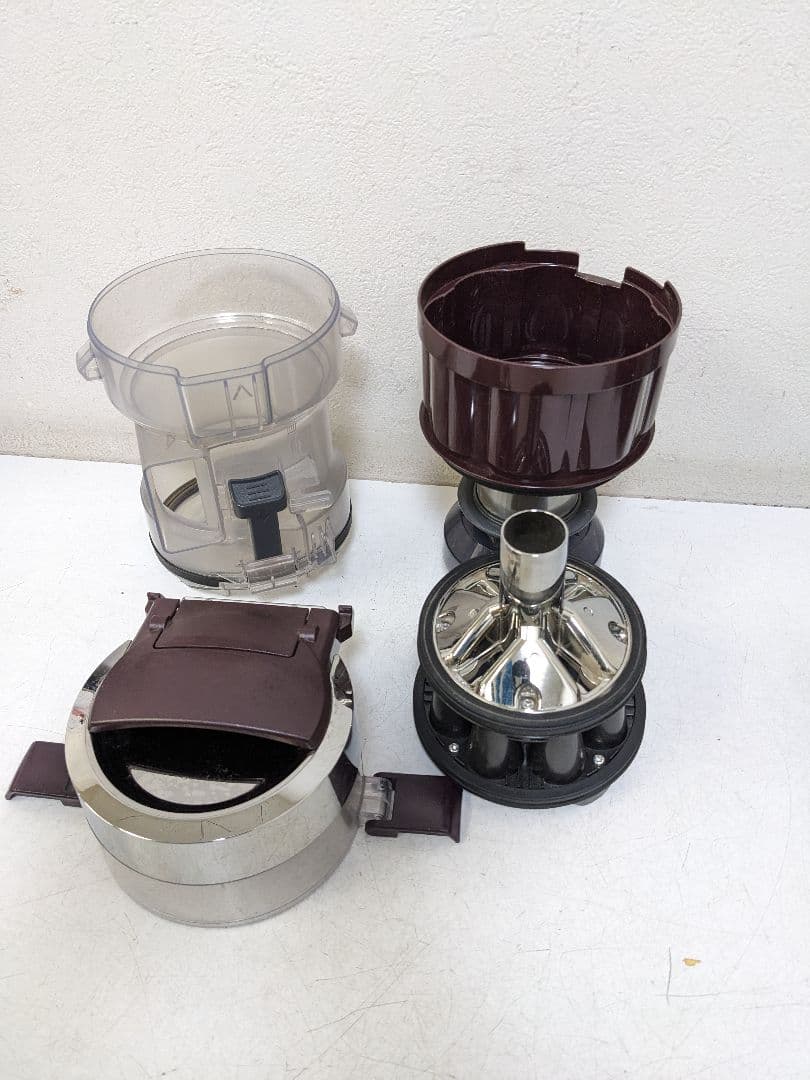 Panasonic MC-SR38K-T サイクロン式掃除機 2021年製