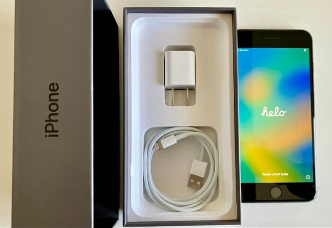 Apple iPhone8plus 128GB スペースグレイ　動作確認済み