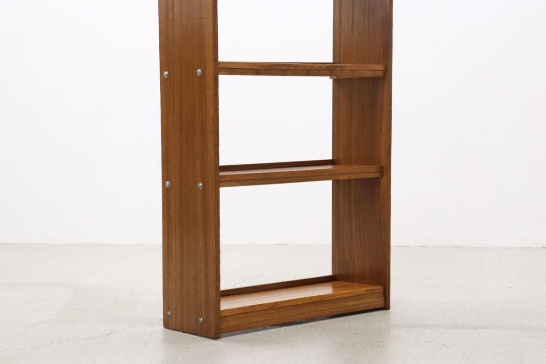 レトロ ラワン 無垢材 本棚 シェルフ 飾り棚 食器棚 ヴィンテージ