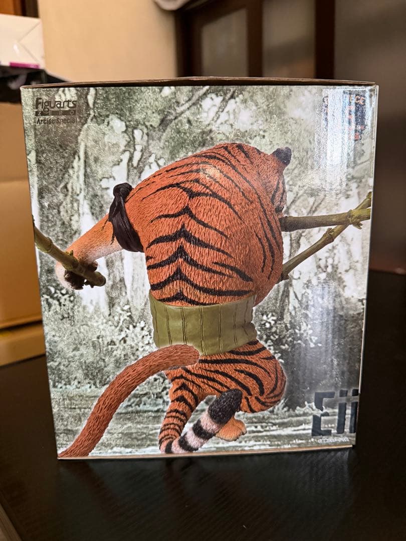 ワンピース フィギュアーツZERO Artist Special ゾロ as 虎