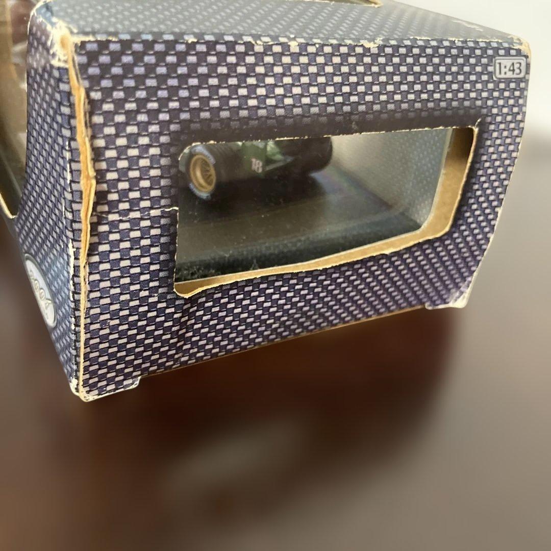 ジャガーレーシング　1/43 2001 #18