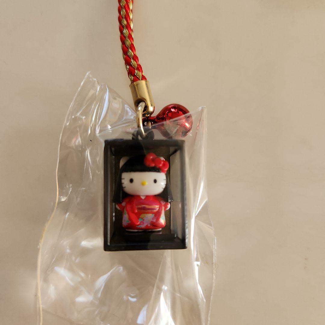 サンリオ　ハローキティ　埼玉県限定　日本人形バージョン　ねつけ　ストラップ