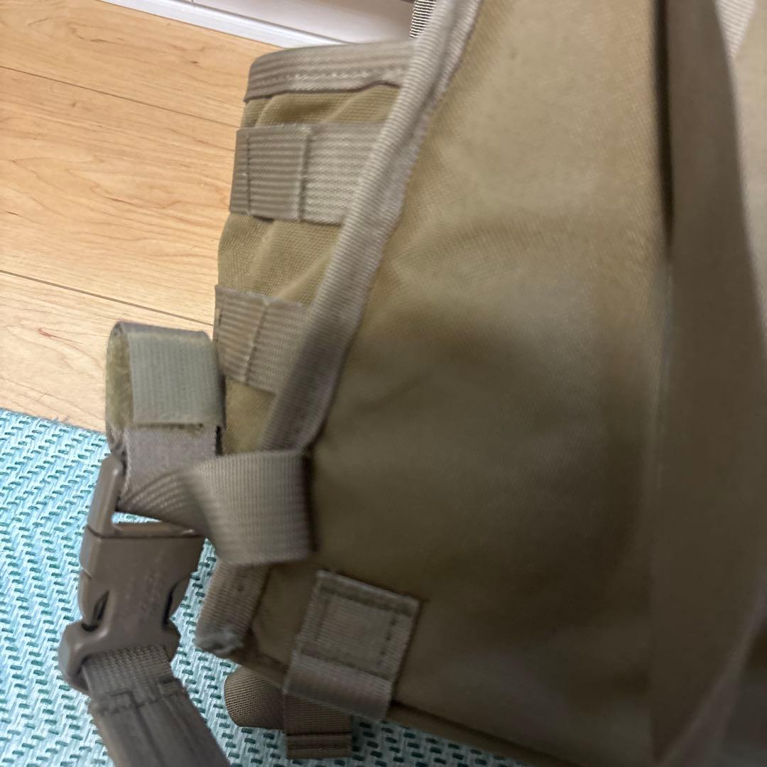 米軍放出品　モール式　キャリアー