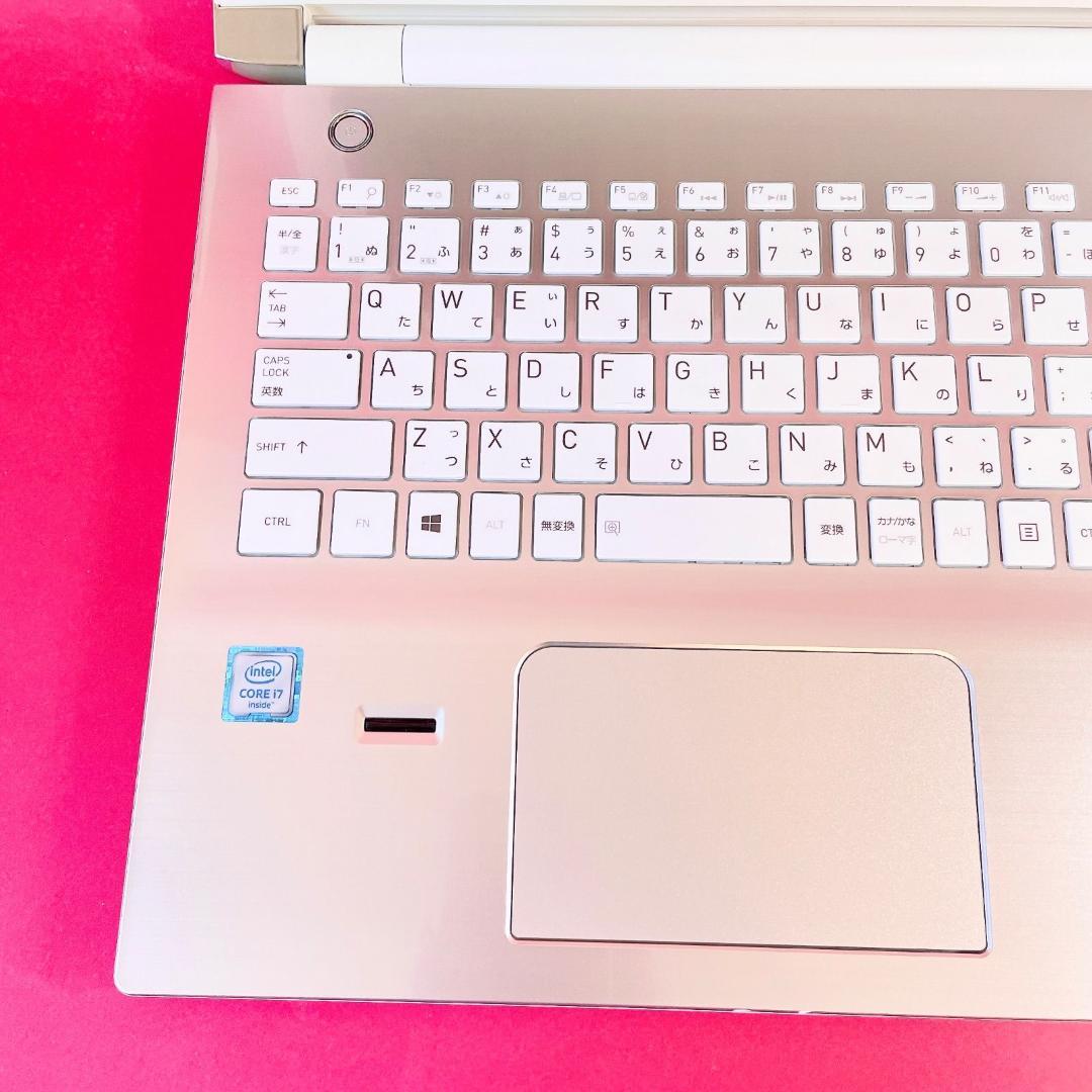 美品✨Corei7✨️ゴールド薄型ノートパソコン！カメラSSD512GBブルーレイ