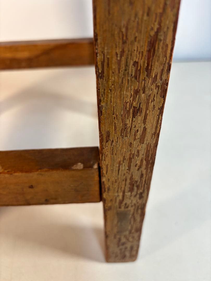 ヴィンテージ　木製スツール　角椅子　古道具　古家具