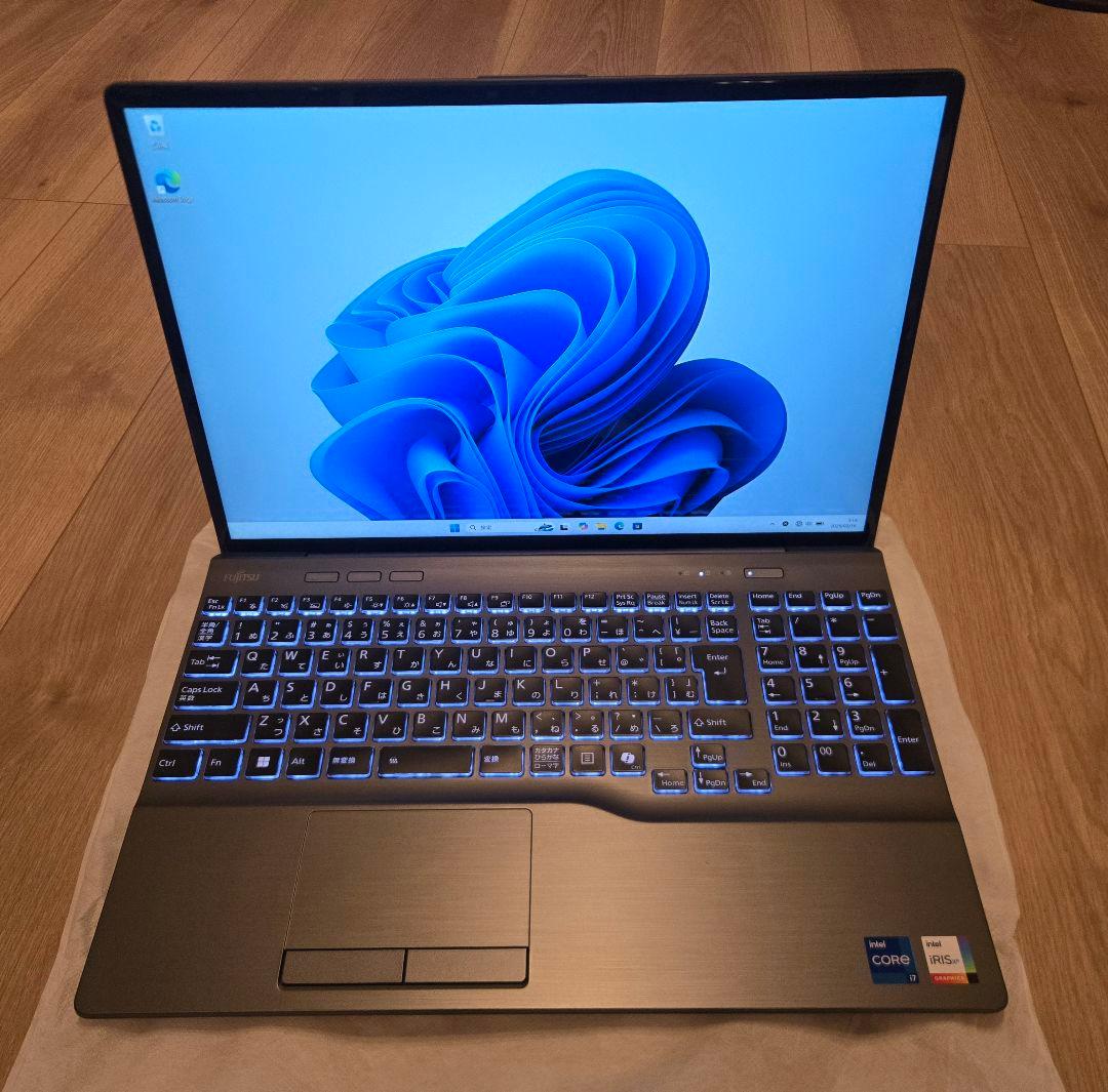 【ほぼ未使用】LIFEBOOK AH54/J3 i7/16GB/1TB/BD