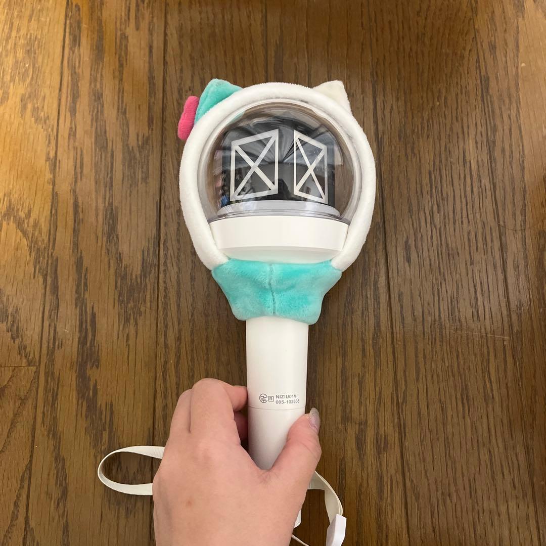 NiziU 公式ペンライト　ペンライトカバー付き