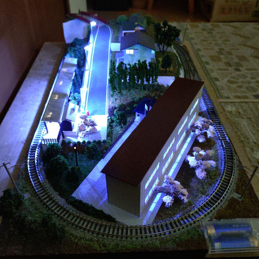 ミニレイアウト　ジオラマ　Nゲージ　ライト付き