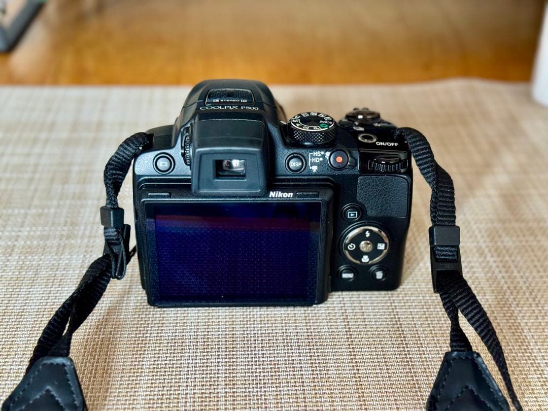 Nikon COOLPIX P500 デジタルカメラ ブラック