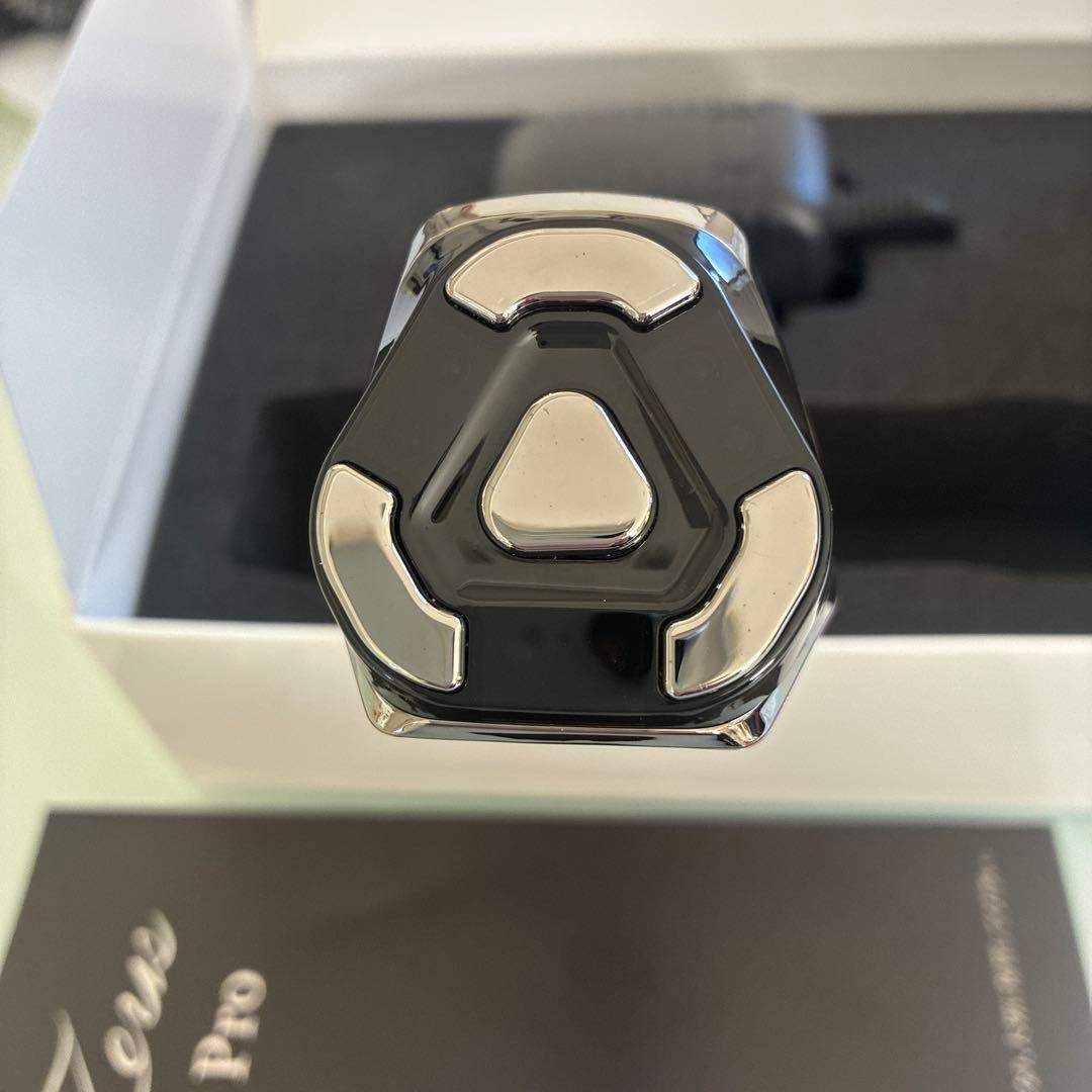 ARTISTIC&CO Dr.アリーヴォ ザ ゼウス プロ　業務用　美顔器