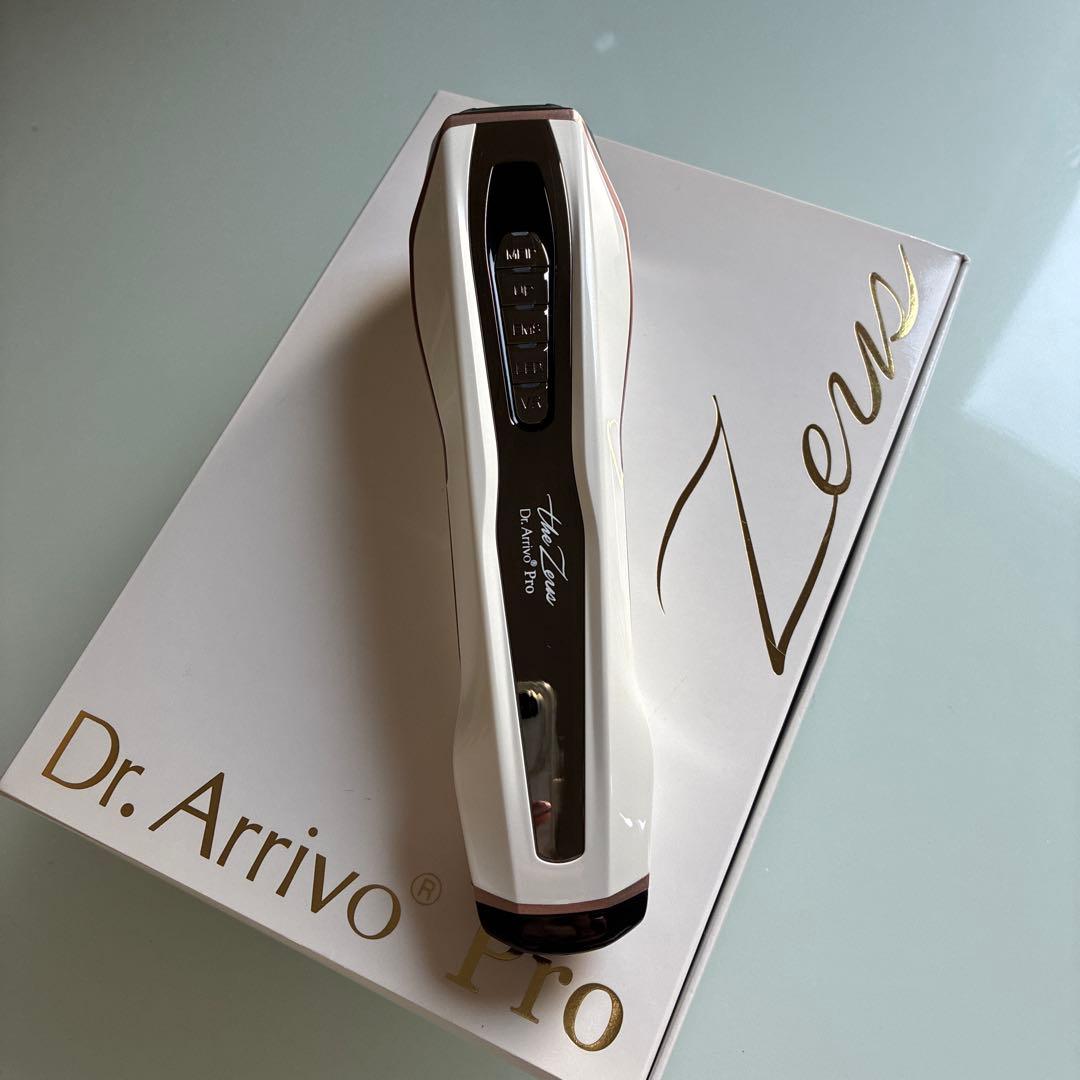 ARTISTIC&CO Dr.アリーヴォ ザ ゼウス プロ　業務用　美顔器