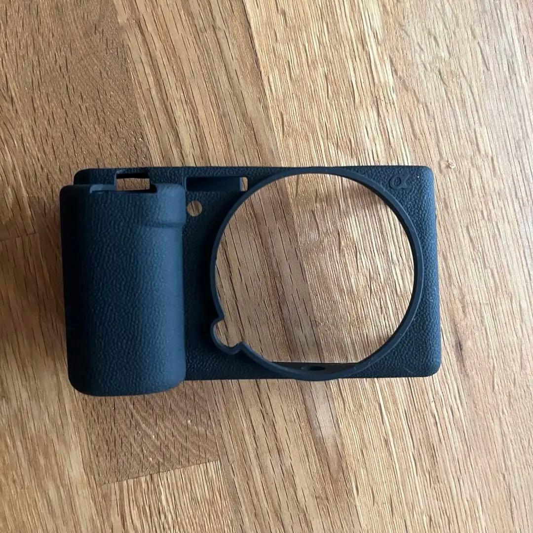 【本日限定値下げ 美品】SONY ZV-E10 カメラボディ カバー付き