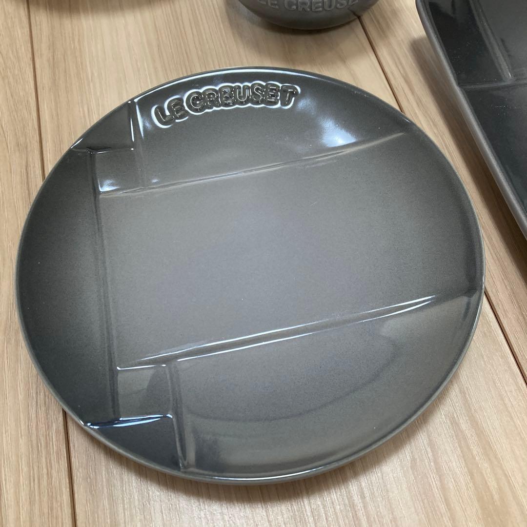 ル・クルーゼ ＊ フリント 7点セット