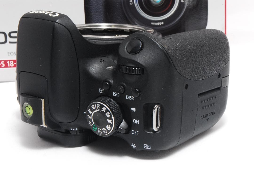 【美品】Canon EOS Kiss X8i レンズキット Wi-Fi搭載