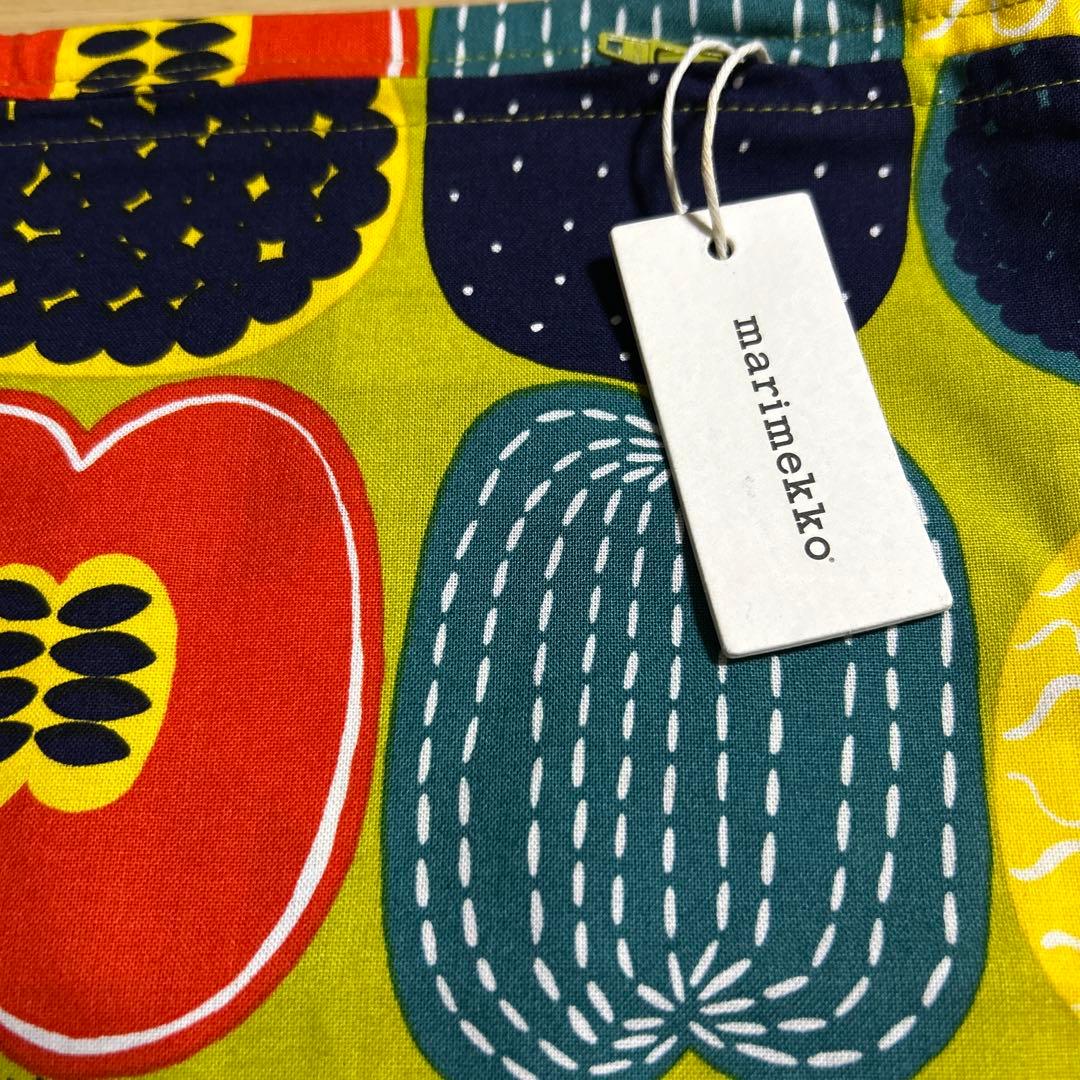 新品未使用　マリメッコ　コンポッティ　クッションカバー　廃盤カラー　希少