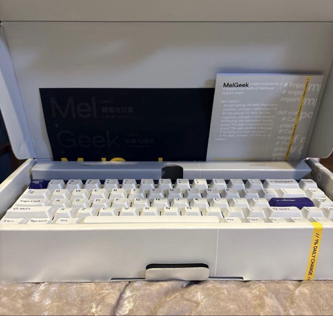 MelGeek MADE68 proゲーミングキーボード