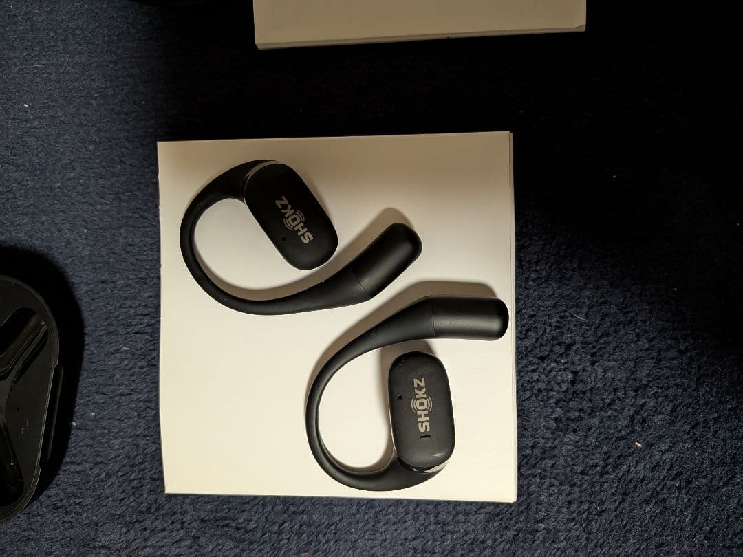 SHOKZ OPENFIT ワイヤレスイヤホン ブラック