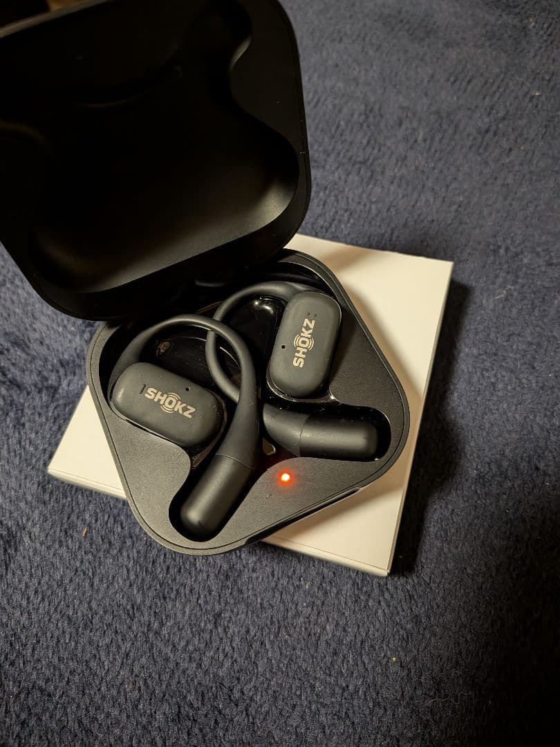 SHOKZ OPENFIT ワイヤレスイヤホン ブラック