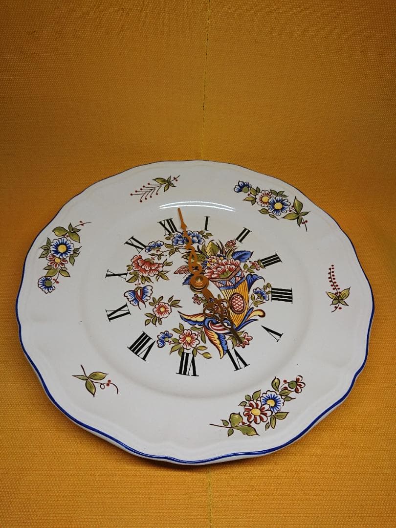 【美品】壁掛時計　陶器　ヨーロッパ　置物　インテリア　工芸品　美術品　A3396