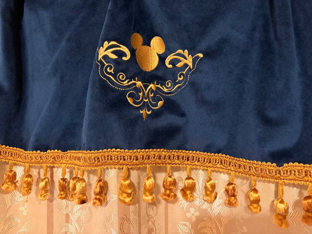 上質ジャカードのフリンジ付き遮光・遮熱カーテン ベルメゾン ディズニー 2枚