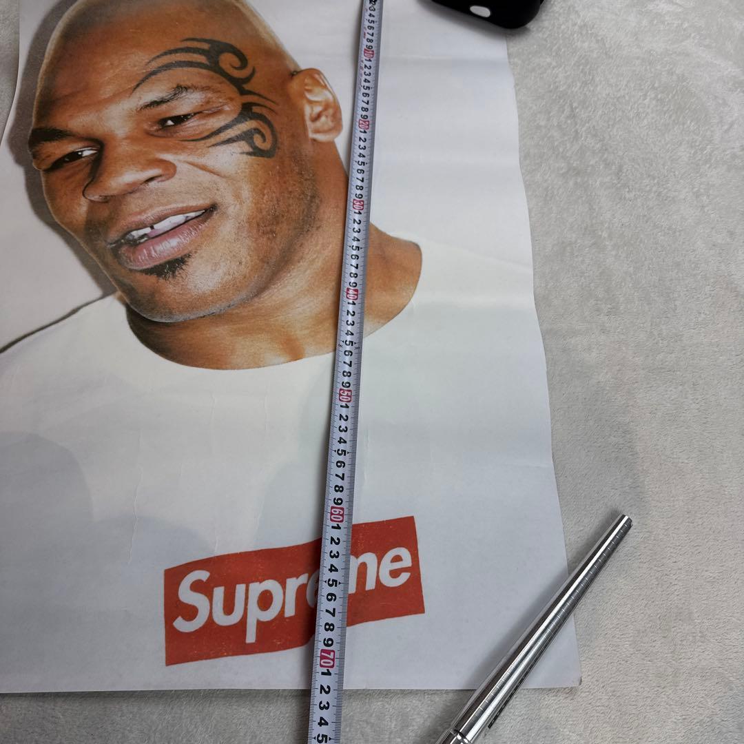 AW07 Supreme × Mike Tyson ポスター中古　正規品