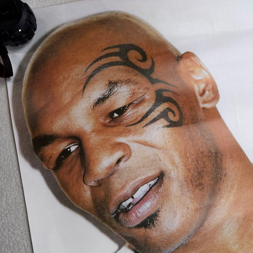 AW07 Supreme × Mike Tyson ポスター中古　正規品