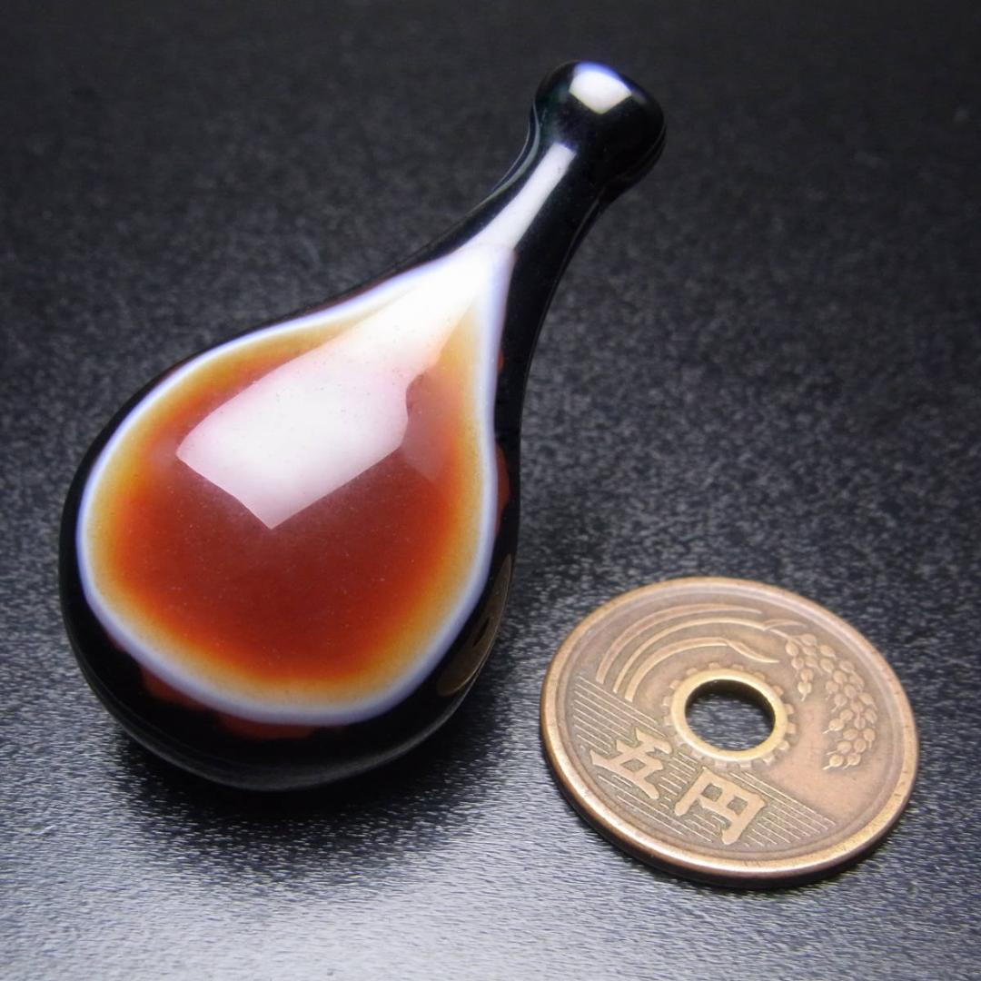 【No,3】天然赤黒縞瑪瑙石の瓶型 壷型天珠 ペンダントヘッド