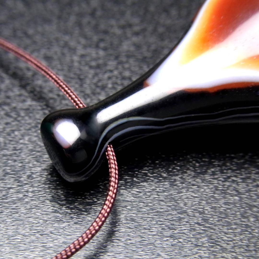 【No,3】天然赤黒縞瑪瑙石の瓶型 壷型天珠 ペンダントヘッド