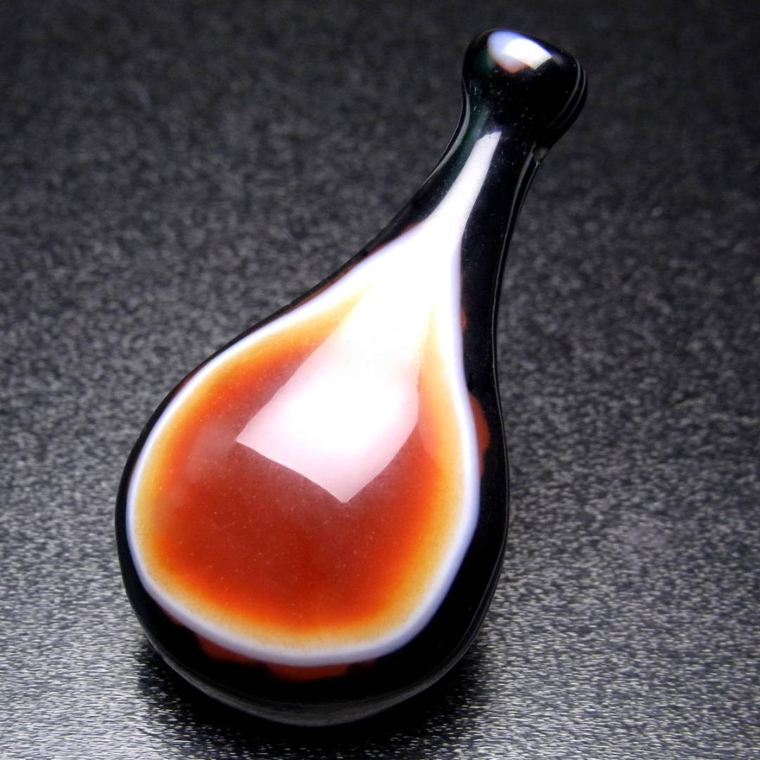 【No,3】天然赤黒縞瑪瑙石の瓶型 壷型天珠 ペンダントヘッド