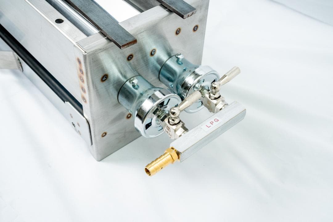 ３日以内に発送します ★ ２台セット やきとり焼器 新品 串焼き 焼き鳥丼 ガス