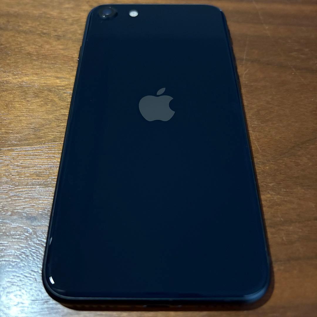 iPhone第3世代 64GB