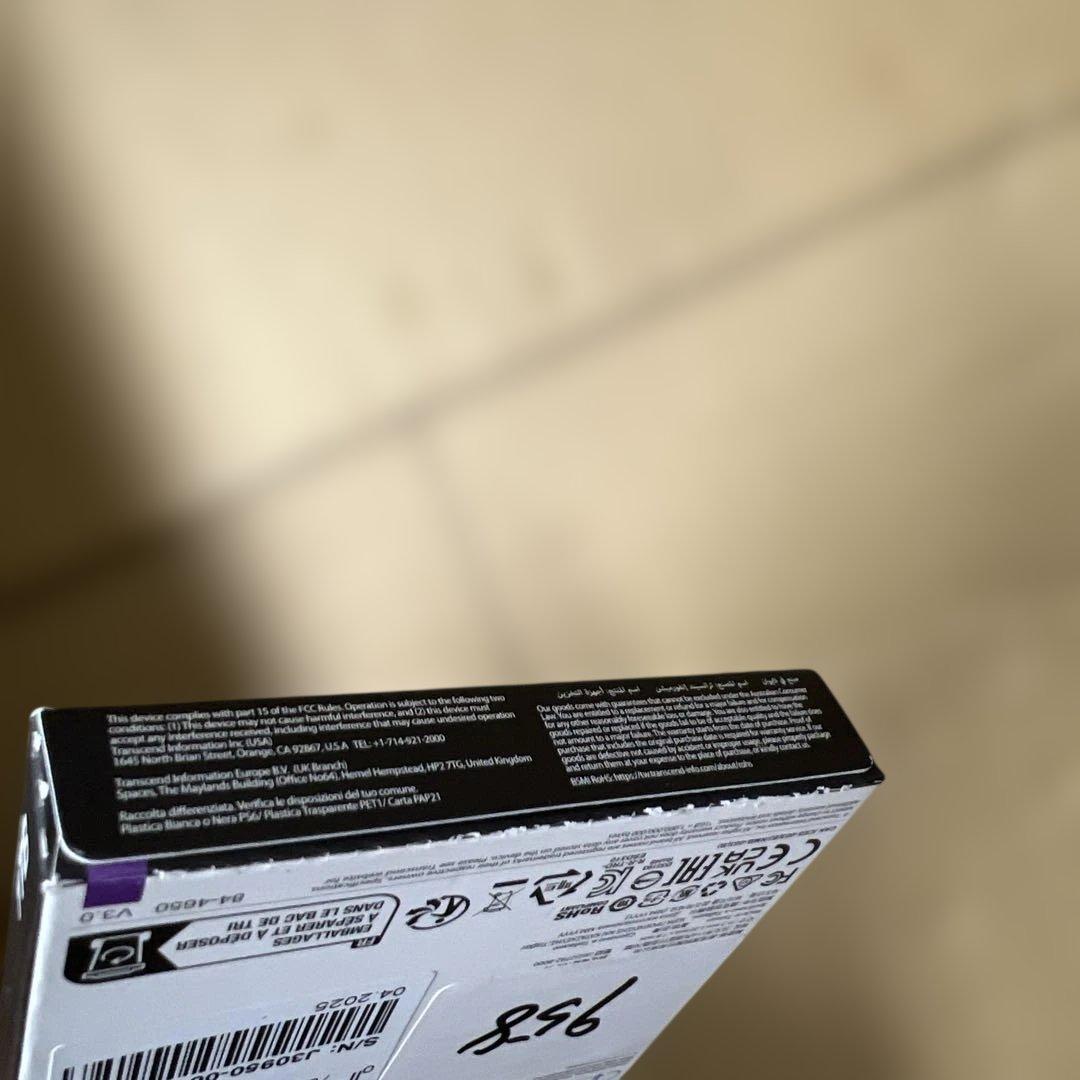 958 未開封トランセンド ポータブルSSD 1TB 最大1050 MB/s