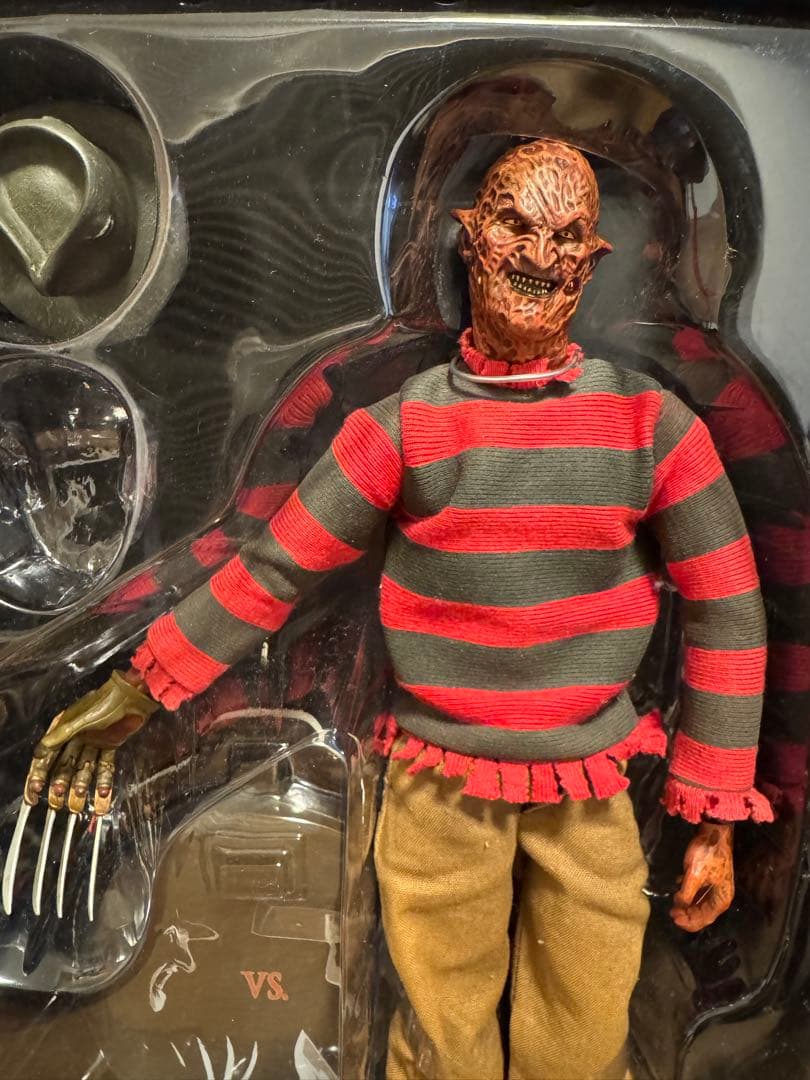 <17日まで>1/6 Freddy vs. Jason フレディフィギュア