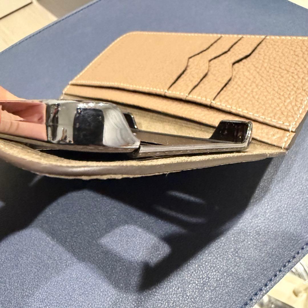 BONAVENTURA（ボナベンチュラ）　手帳型スマートフォンケース