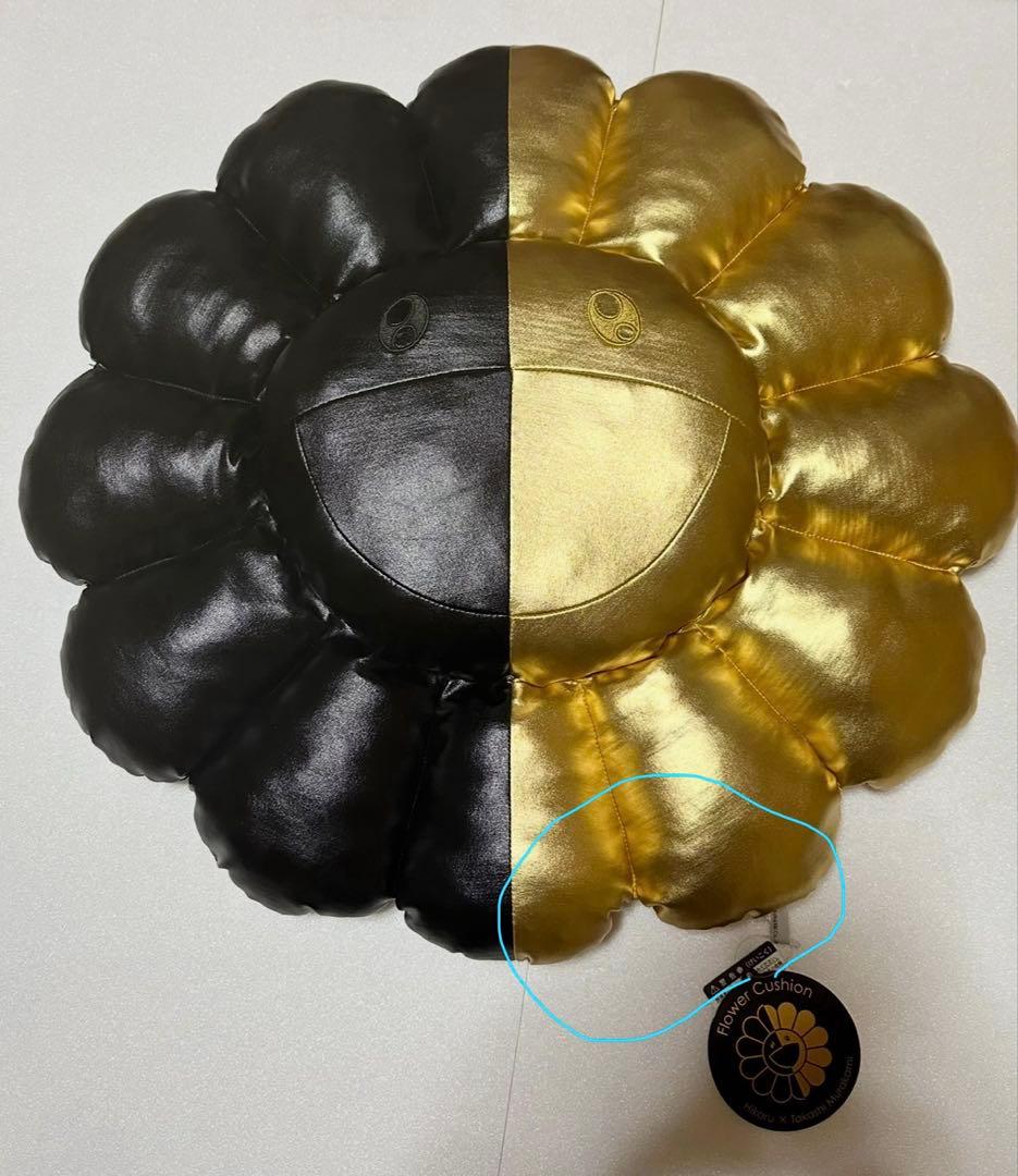 ヒカル　村上隆　コラボ　Flower お花クッション　新品未使用