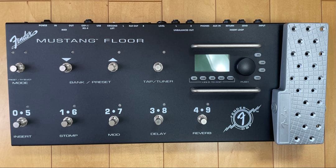Fender Mustang Floor ギター用　マルチエフェクター