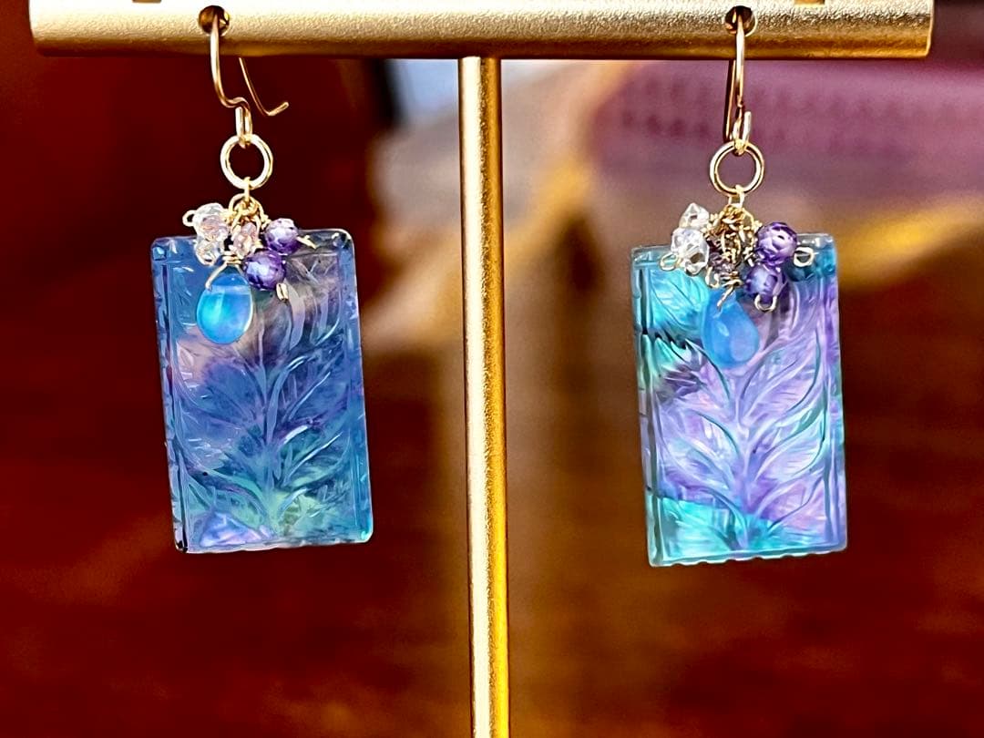 SALEラピス✖️マザオパ✖️水晶ヘリコニアLeafカービングピアス です