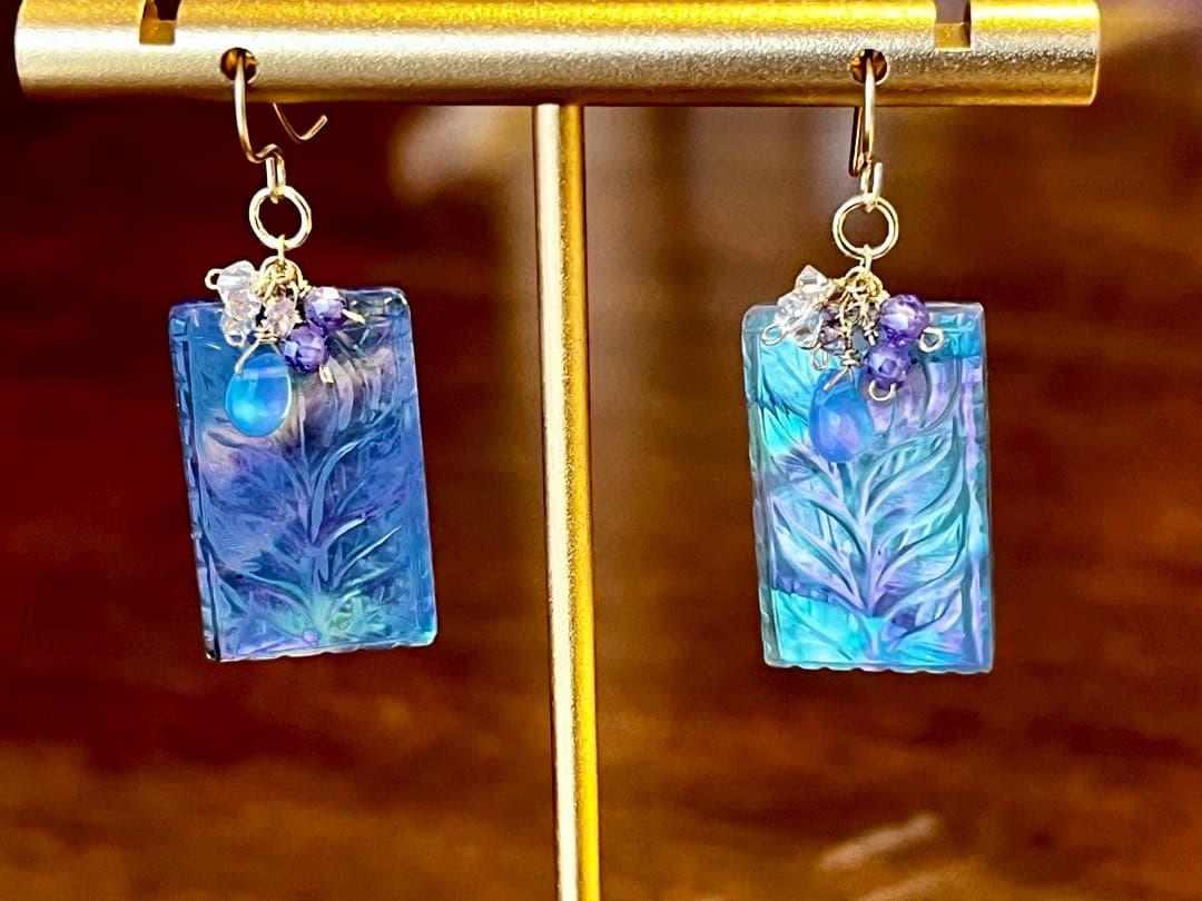 SALEラピス✖️マザオパ✖️水晶ヘリコニアLeafカービングピアス です