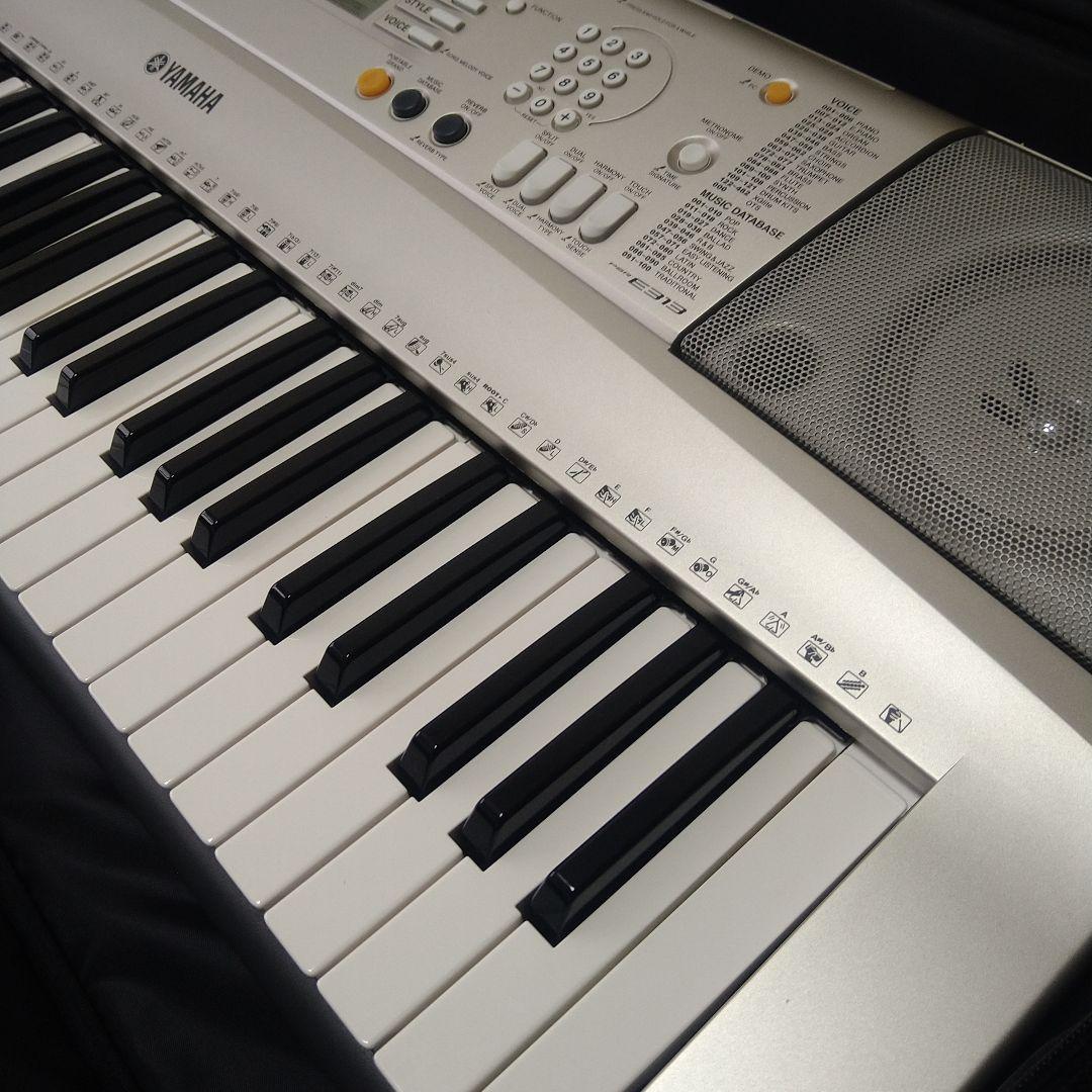 Yamaha PSR-E313 電子キーボード★専用ケース付き　ヤマハ