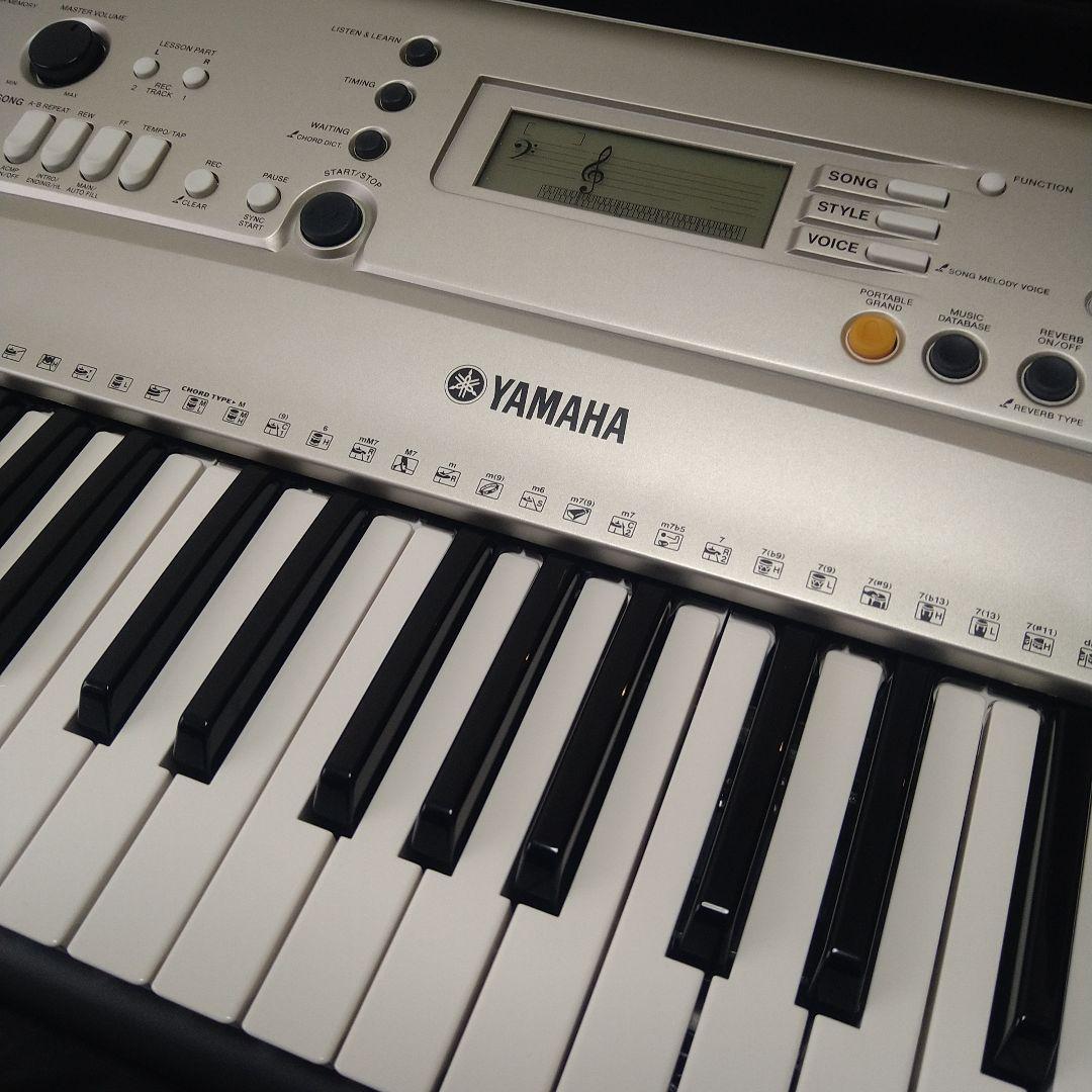 Yamaha PSR-E313 電子キーボード★専用ケース付き　ヤマハ