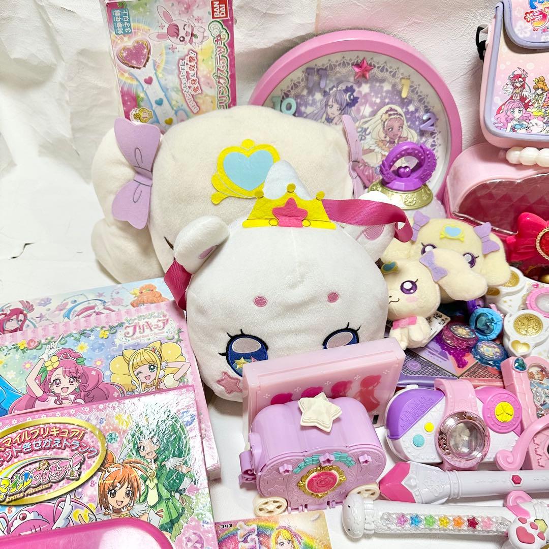 大量 プリキュアなど キャラクターグッズ ぬいぐるみ おもちゃ まとめ売り