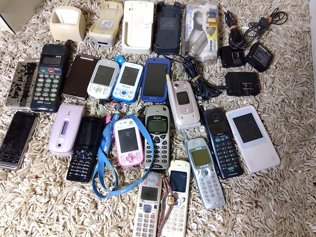 携帯電話まとめ売りジャンク品