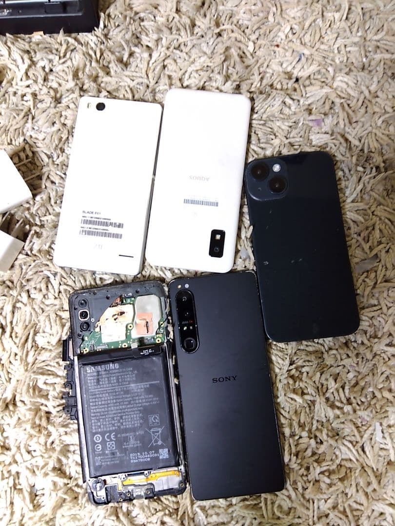 携帯電話まとめ売りジャンク品