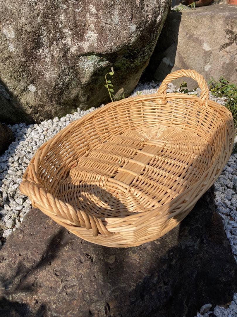 手編み　かご