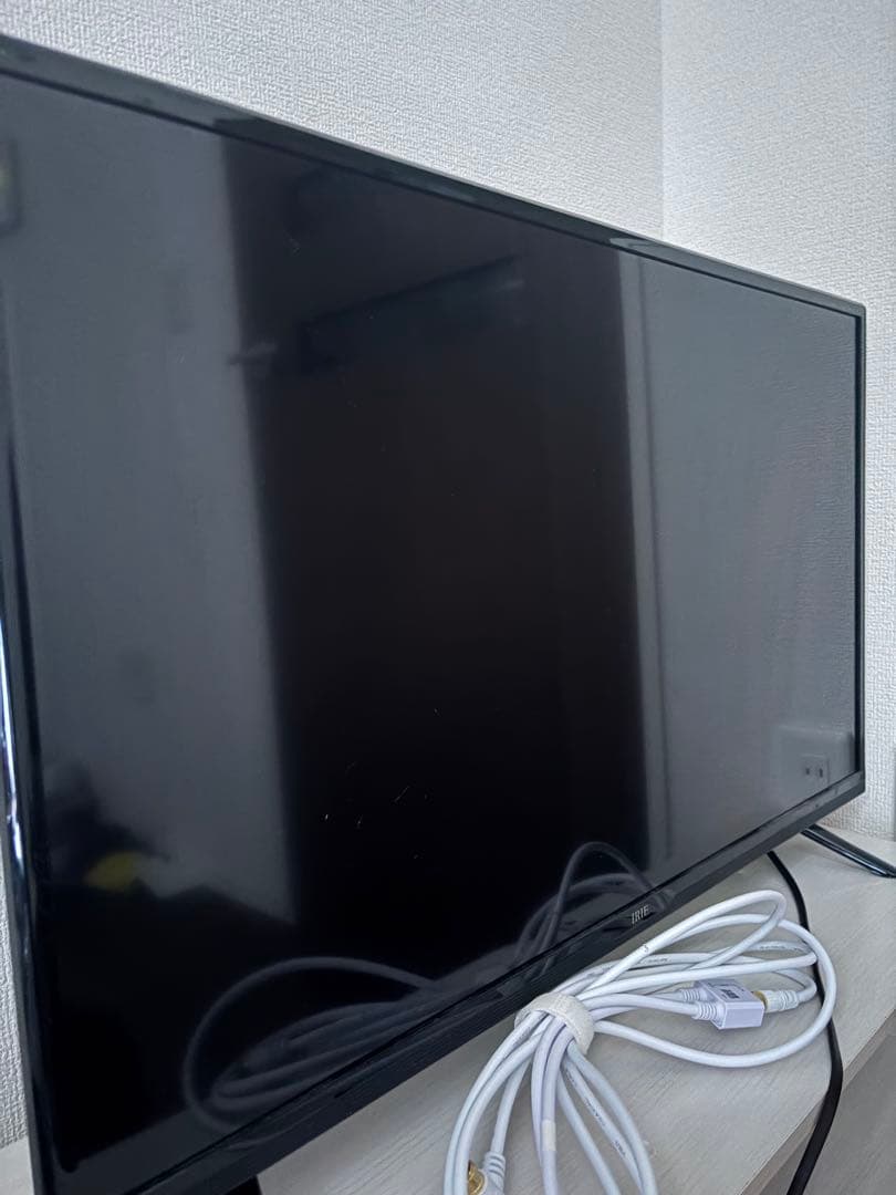 テレビ　24型　2023年モデル