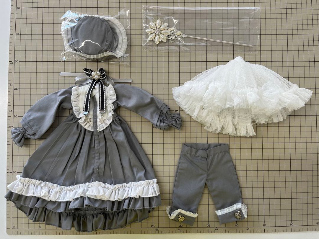 Doll ロリータセットアップ ドレス グレー 40センチ 1/4 MDD