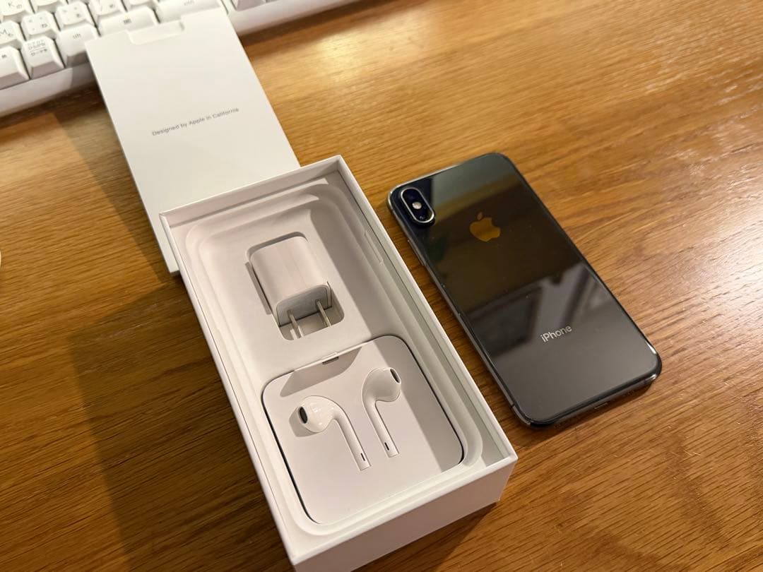 スマートフォン本体 Apple iPhone xs DOCOMO 64GB