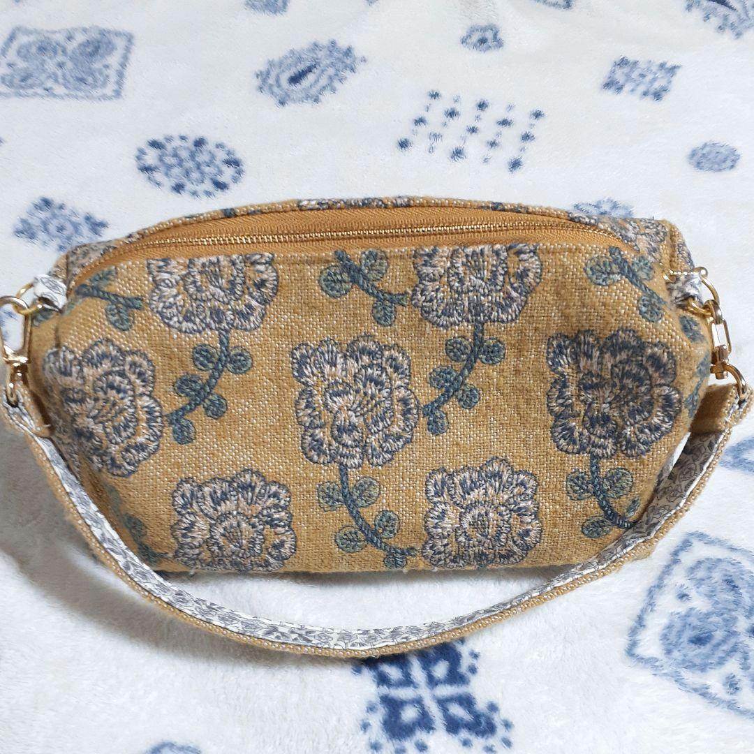 ミナペルホネン ハンドバッグ 手帳型マルチケース お薬手帳