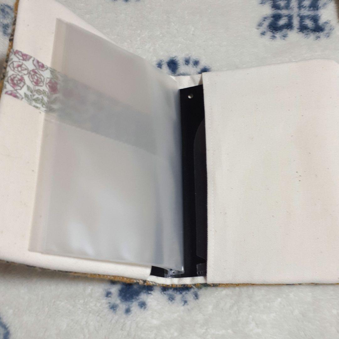 ミナペルホネン ハンドバッグ 手帳型マルチケース お薬手帳