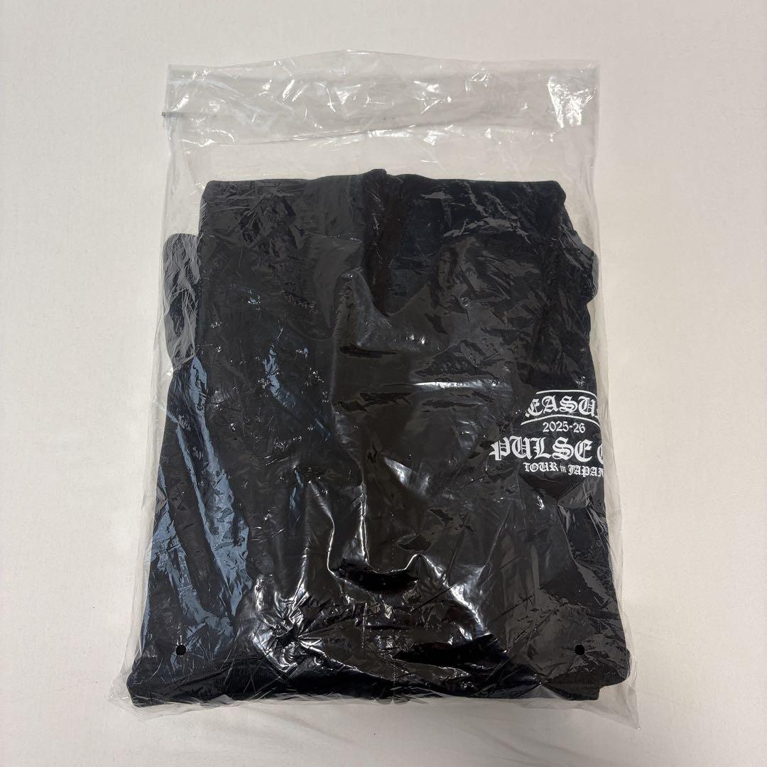 TREASURE pulse on tour ジップアップフーディー M